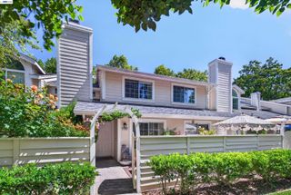 7483 Stonedale Dr, Pleasanton, CA 94588