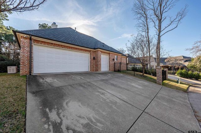 4535 Triggs Trace, Tyler, TX 75709
