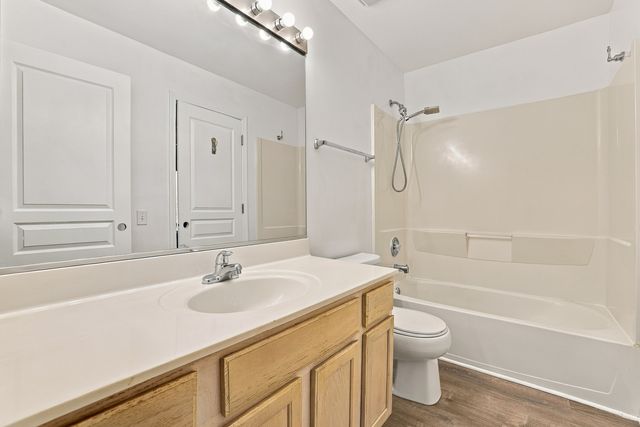 1535 Spaulding Road 1535, Bartlett, IL 60103