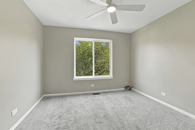 1535 Spaulding Road 1535, Bartlett, IL 60103