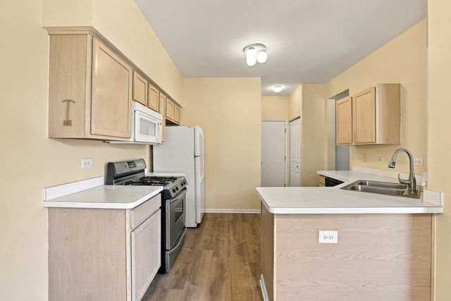 1535 Spaulding Road 1535, Bartlett, IL 60103