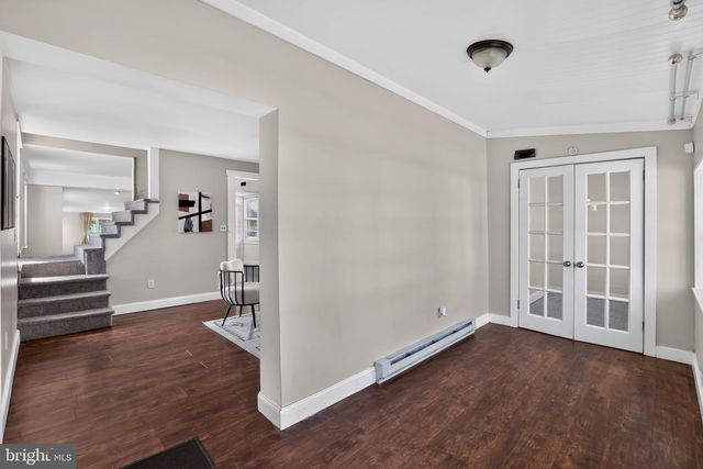 916 SPRUCE ST, Collingdale, PA 19023