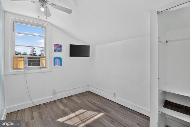 916 SPRUCE ST, Collingdale, PA 19023