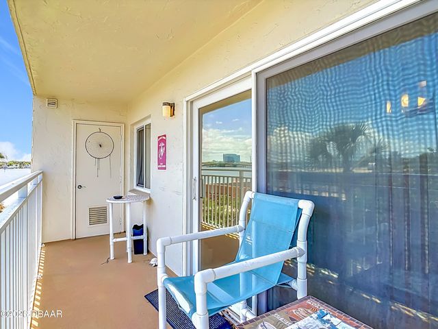 145 N Halifax Ave Apt 304, Daytona Beach, FL 32118