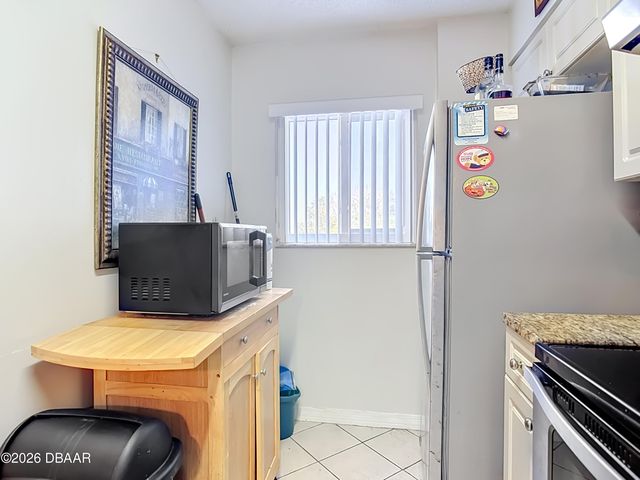 145 N Halifax Ave Apt 304, Daytona Beach, FL 32118