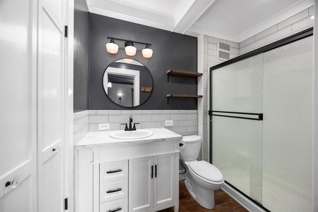 517 Elm Street SE, Lowell, MI 49331