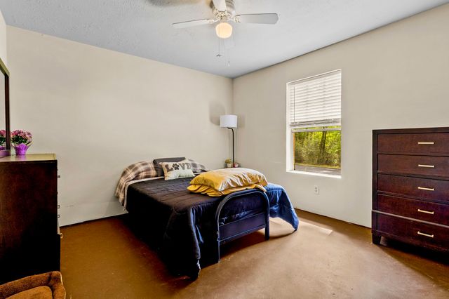 163 Westwood Drive E, Trinity, TX 75862