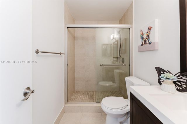 2570 Coral Springs Dr 2570, Coral Springs, FL 33065