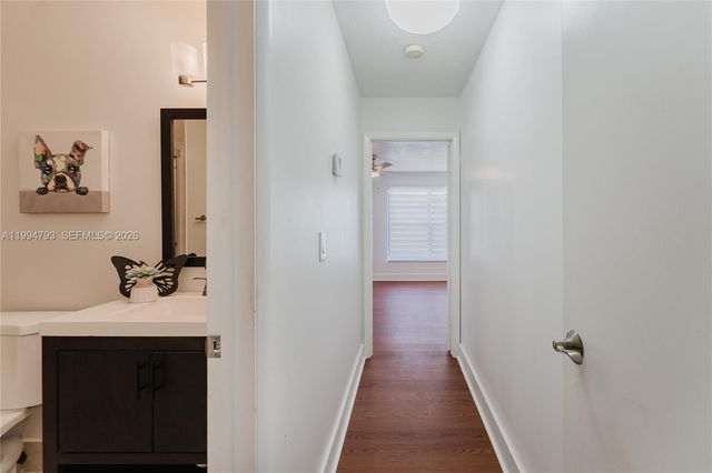 2570 Coral Springs Dr 2570, Coral Springs, FL 33065