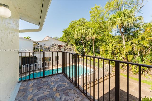 2570 Coral Springs Dr 2570, Coral Springs, FL 33065