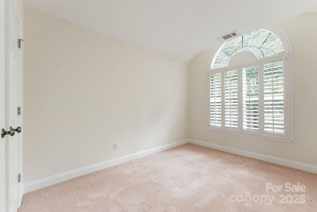 214 S Cedar Street, Charlotte, NC 28202