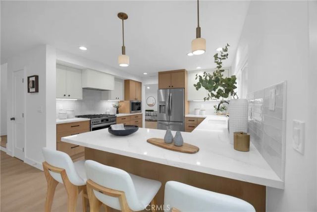 8792 Baywood Drive, Huntington Beach, CA 92646