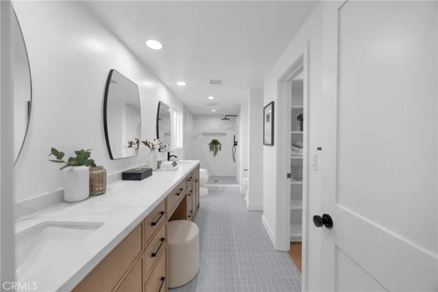 8792 Baywood Drive, Huntington Beach, CA 92646