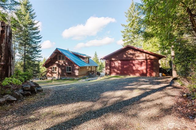 62 NE Southridge Drive, Belfair, WA 98528