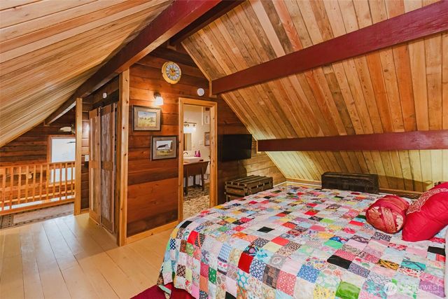 62 NE Southridge Drive, Belfair, WA 98528