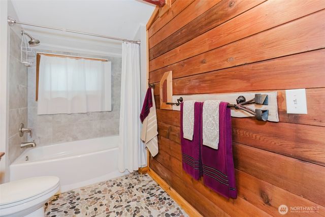 62 NE Southridge Drive, Belfair, WA 98528