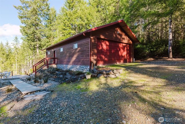 62 NE Southridge Drive, Belfair, WA 98528