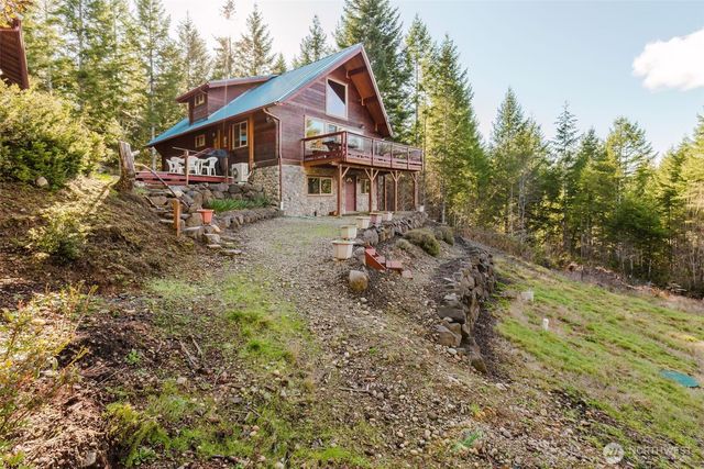 62 NE Southridge Drive, Belfair, WA 98528