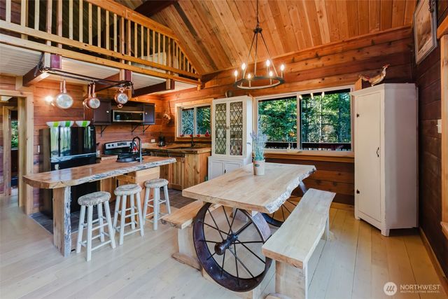 62 NE Southridge Drive, Belfair, WA 98528