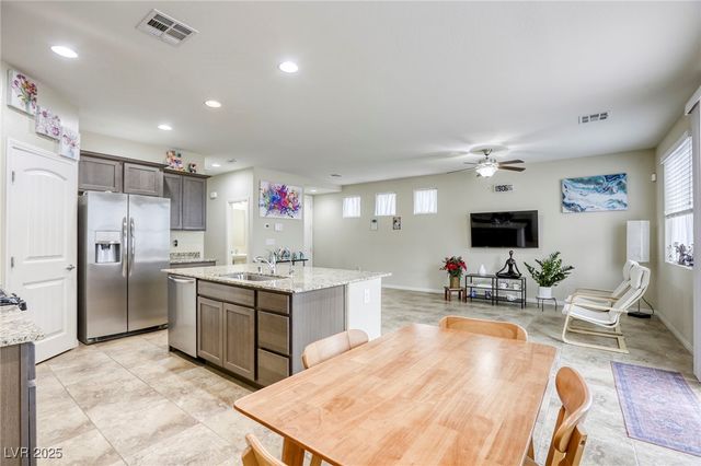 9232 White Sapphire Court, Las Vegas, NV 89178