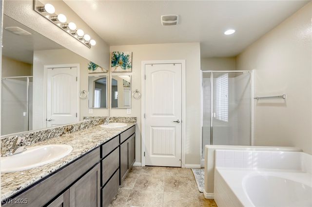 9232 White Sapphire Court, Las Vegas, NV 89178