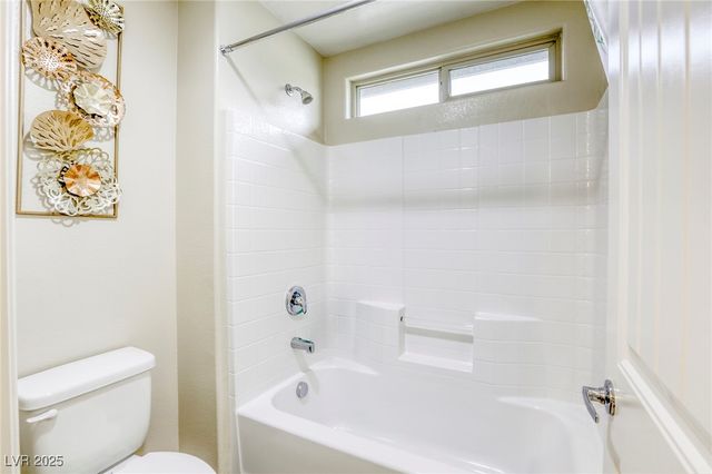 9232 White Sapphire Court, Las Vegas, NV 89178