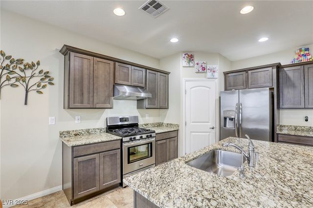 9232 White Sapphire Court, Las Vegas, NV 89178