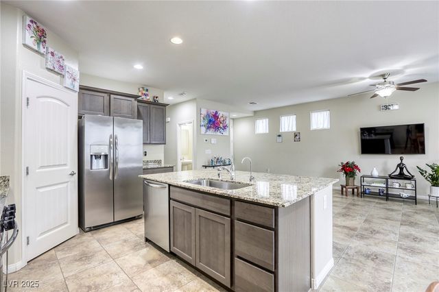 9232 White Sapphire Court, Las Vegas, NV 89178