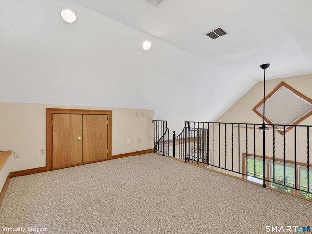 9 Barley Hill Road, Old Saybrook, CT 06475