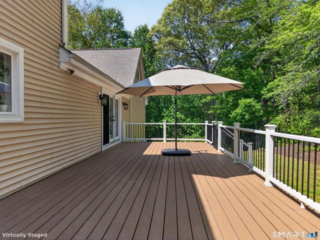 9 Barley Hill Road, Old Saybrook, CT 06475