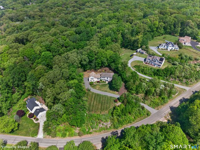9 Barley Hill Road, Old Saybrook, CT 06475