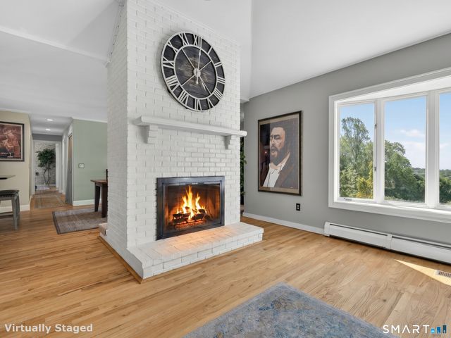9 Barley Hill Road, Old Saybrook, CT 06475