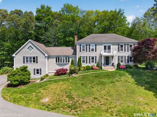 9 Barley Hill Road, Old Saybrook, CT 06475