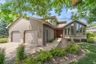 330 W FLORIDA AVENUE, Appleton, WI 54911