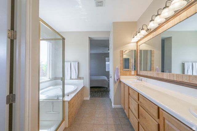 2187 N TERRITORY CANYON DR, Washington, UT 84780