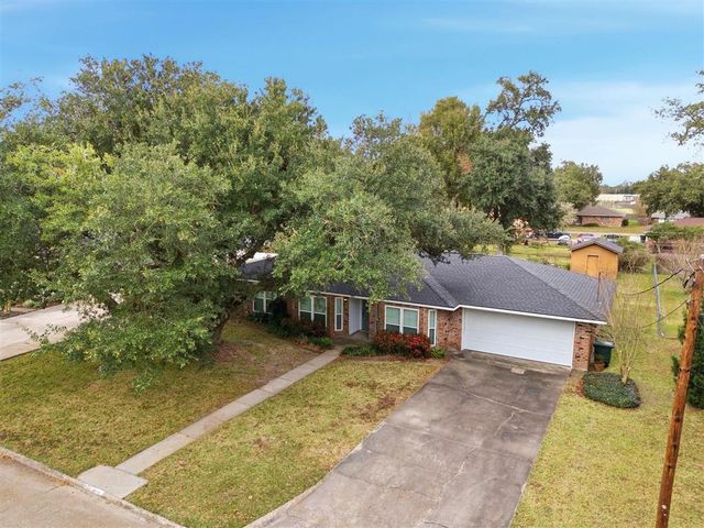 1013 Royal Street, Lake Charles, LA 70607