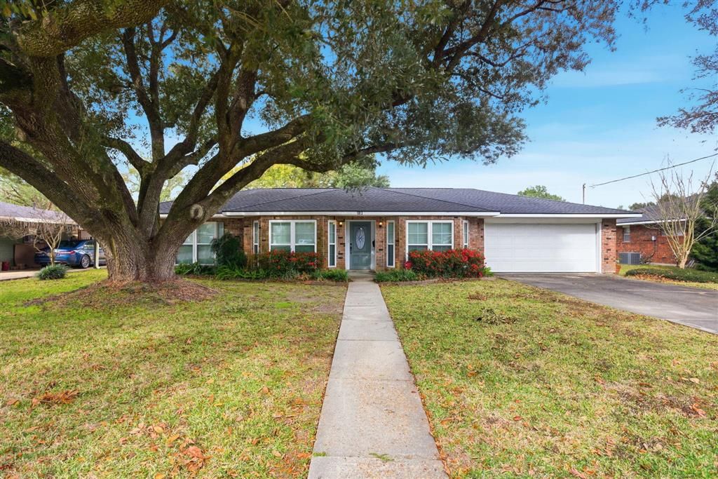 1013 Royal Street, Lake Charles, LA 70607