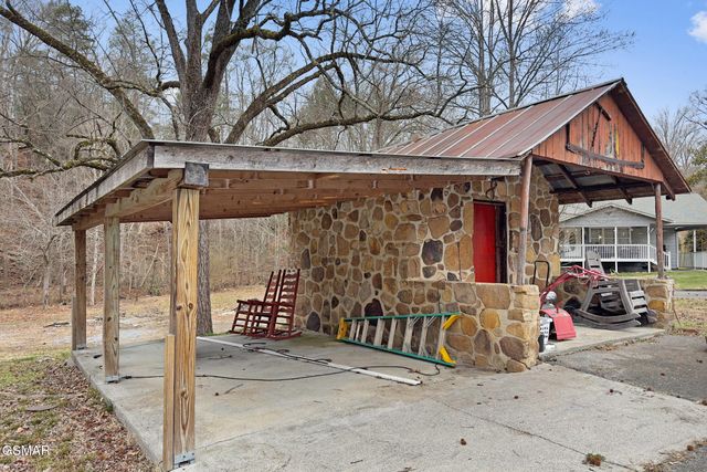 1853 Bluff Mountain Road, Sevierville, TN 37876