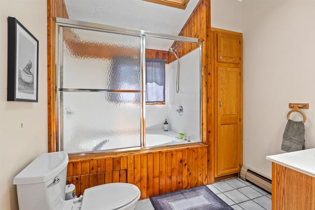 17 Burgdorf Drive, Madison, NH 03849