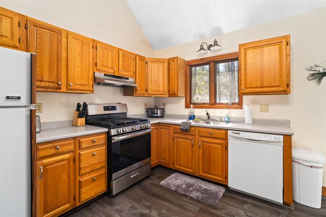 17 Burgdorf Drive, Madison, NH 03849