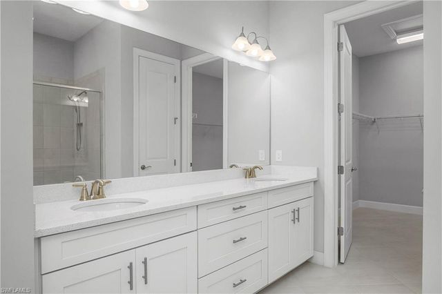 19728 Estero Pointe LN, Fort Myers, FL 33908