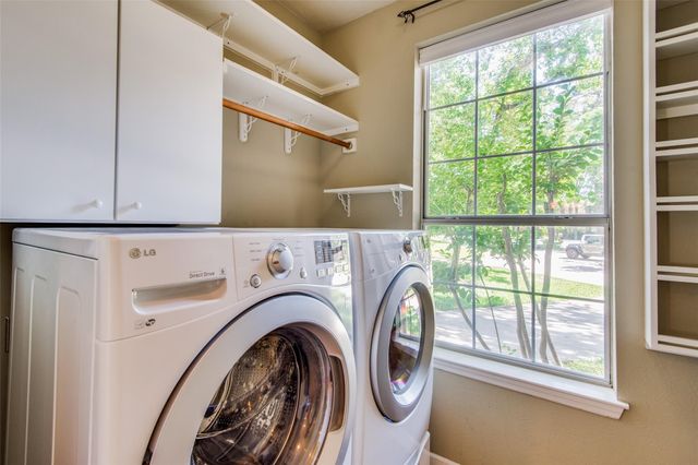 34 Ginger Bay Place, The Woodlands, TX 77382