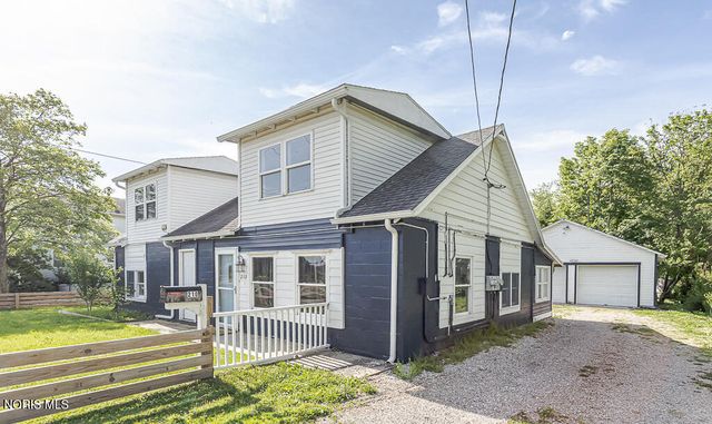 210 E Poe Road, Bowling Green, OH 43402