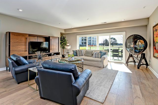 5189 Highpointe Lakes Drive, 8205, Westerville, OH 43081