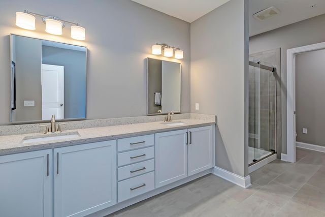 5189 Highpointe Lakes Drive, 8205, Westerville, OH 43081