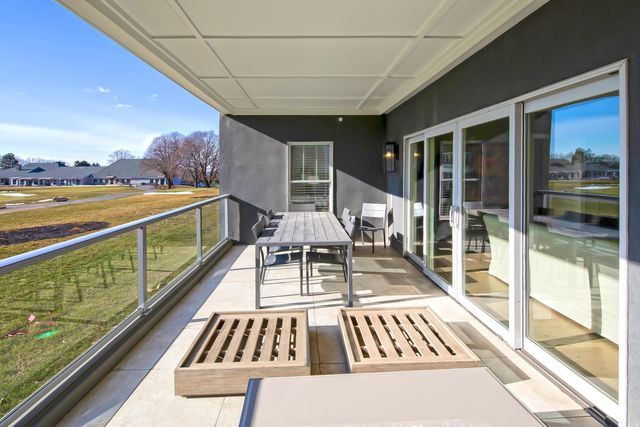 5189 Highpointe Lakes Drive, 8205, Westerville, OH 43081