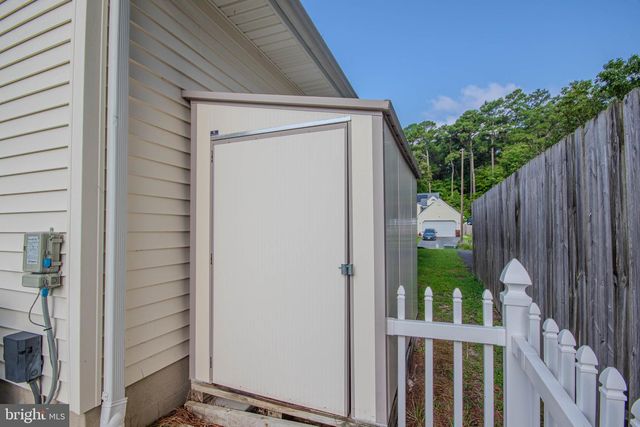 154 EMILY DR, Fruitland, MD 21826