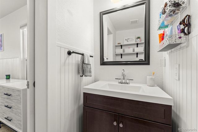 4586 Zenobia Street, Denver, CO 80212