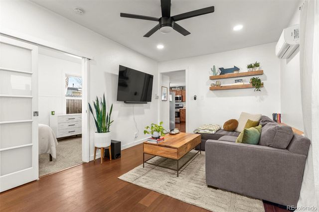 4586 Zenobia Street, Denver, CO 80212