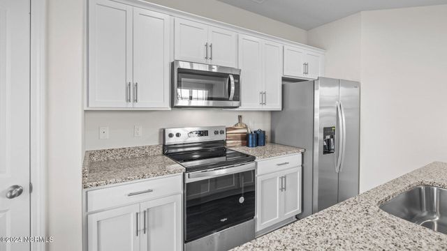3400 Sedge Drive 4, Winterville, NC 28590